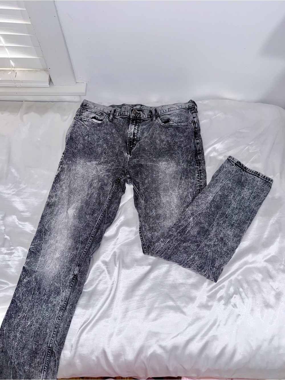 Old Navy Men's Slim Fit Built-In Flex Jeans 36x32 Black Acid Wash